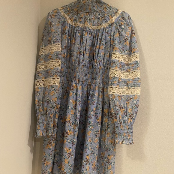 HUNTER BELL Dresses & Skirts - HUNTER BELL Blue and Yellow Floral Lace Dress